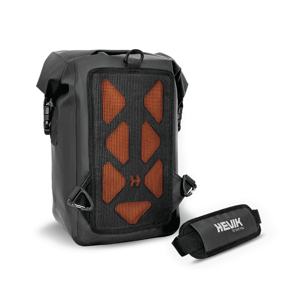 HVW002B | GOCCIA SLING BAG